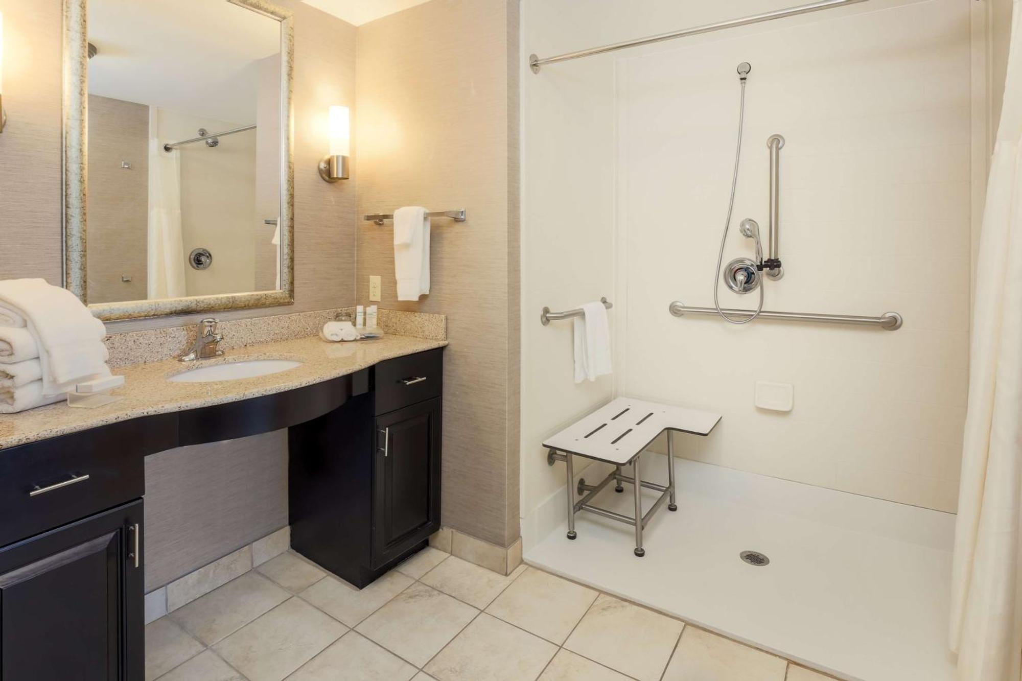 Homewood Suites By Hilton Lawton Buitenkant foto